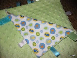Baby Blanket with ribbon tabs
