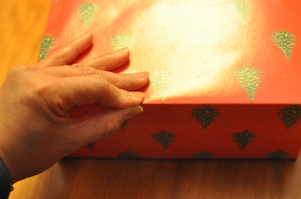 12 Days of Gift Wrapping: Basic Wrapping